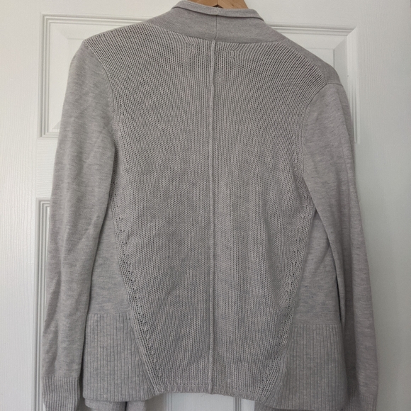 Loft Sweater - Picture 3 of 3